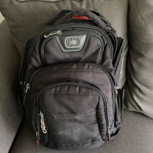 Ogio gambit 17 backpack